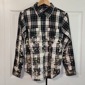 Vanilla Star Women's Blue Plaid Bleach Spotted Button Down Flannel Shirt Size XS
